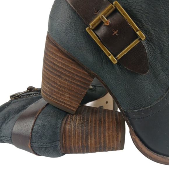 CAT Caterpillar 6.5 Black Brown Annette Ankle Boots Buckled Leather Booties Heel - Picture 5 of 15